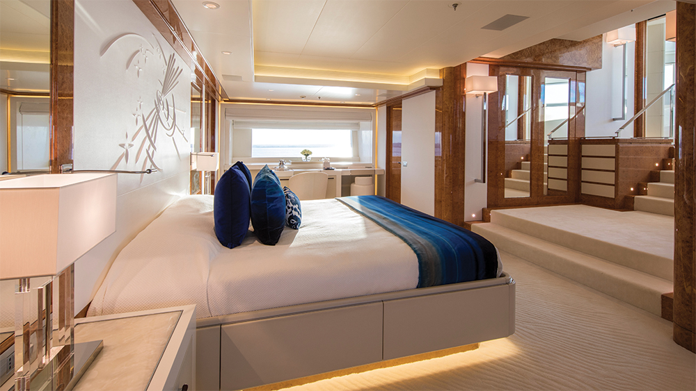 Benetti 'Galaxy' main suite transformation 