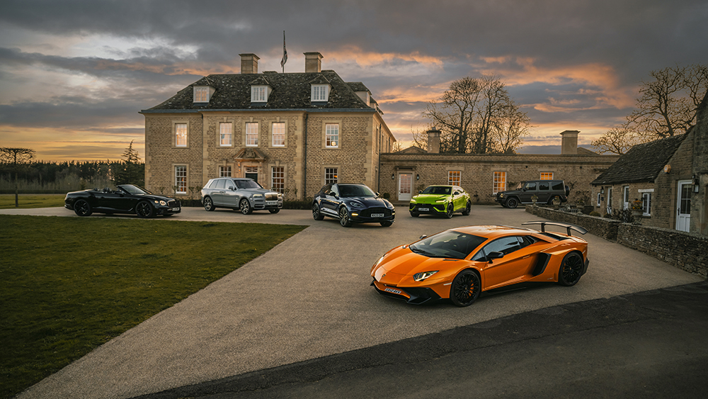These Luxe U.K. Vacation Rentals Come With a Ferrari, Lamborghini, or Bentley of Your Choice