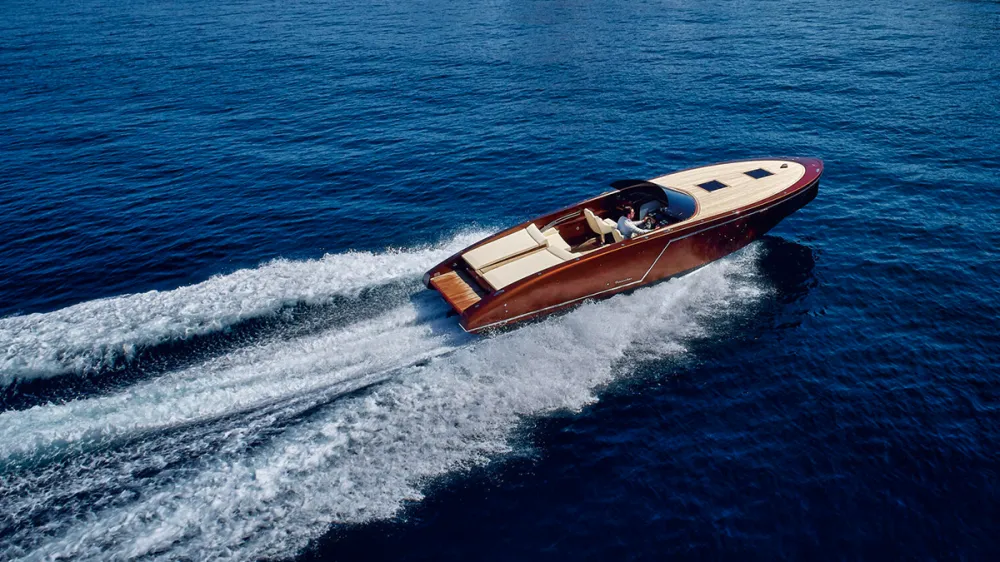 5 Modern Runabout Boats That Pay Homage to Classic Designs
